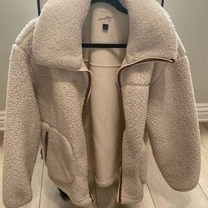 fluffy cream zip up jacket